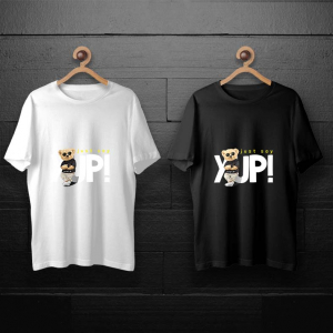 طرح لایه باز خرس تدی با عینک دایره ای و تیشرت مشکی برای چاپ روی انواع تیشرت